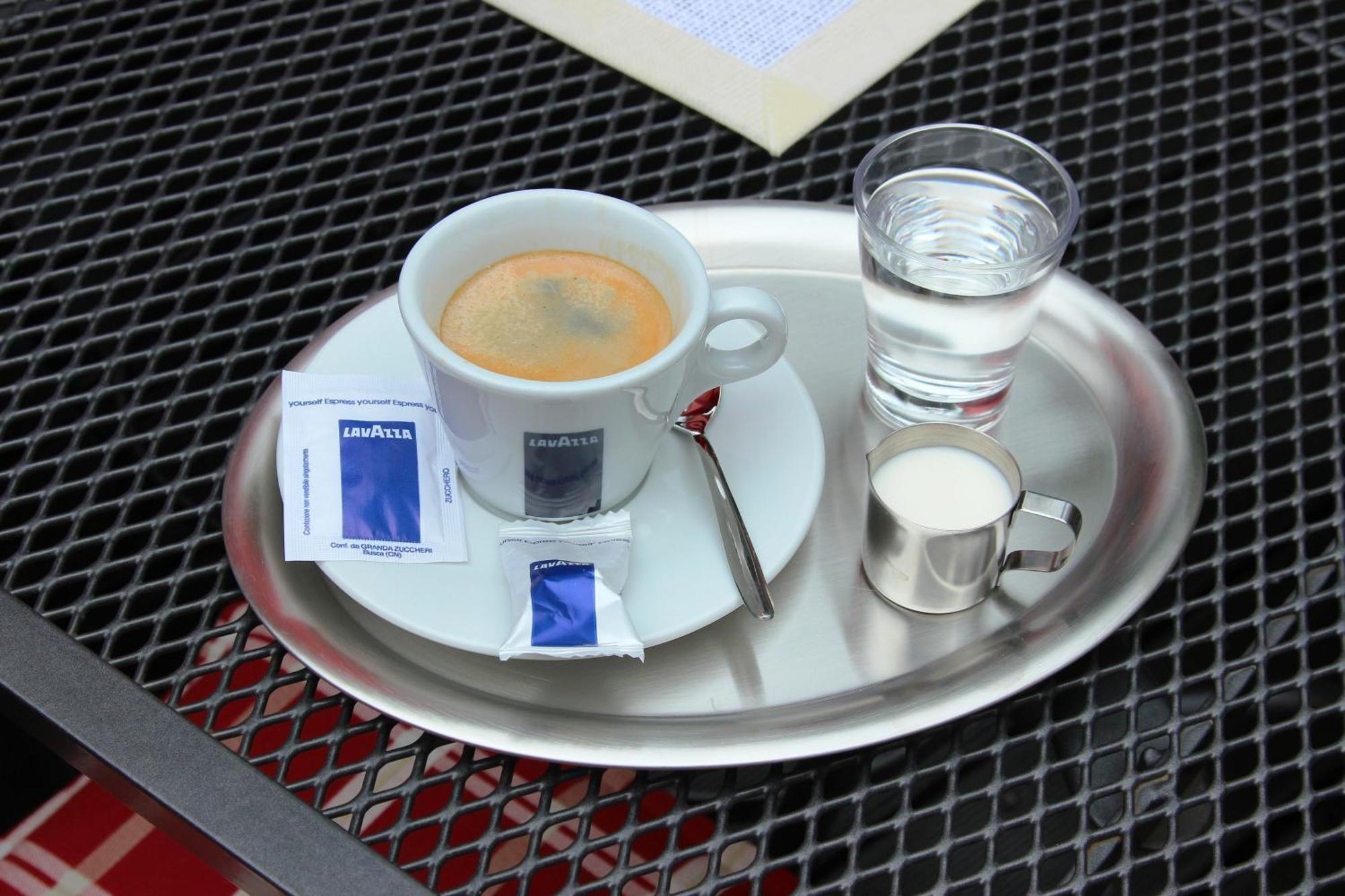 纳赫拉德膳食酒店 奥洛穆茨 外观 照片